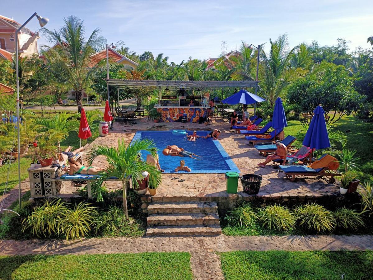 Karma Traders Kampot Hostel Luaran gambar