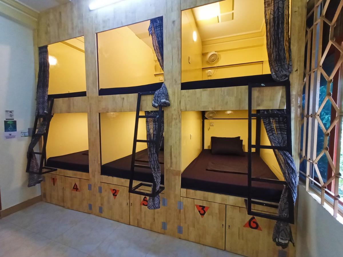 Karma Traders Kampot Hostel Luaran gambar