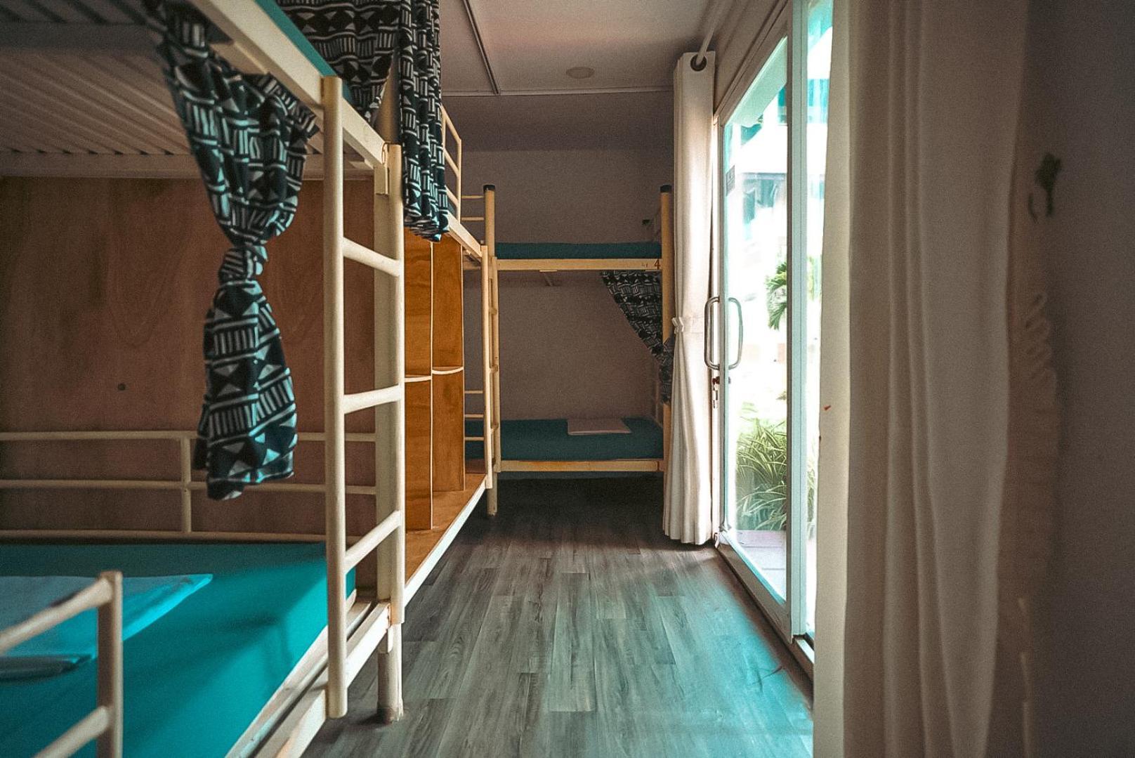 Karma Traders Kampot Hostel Luaran gambar