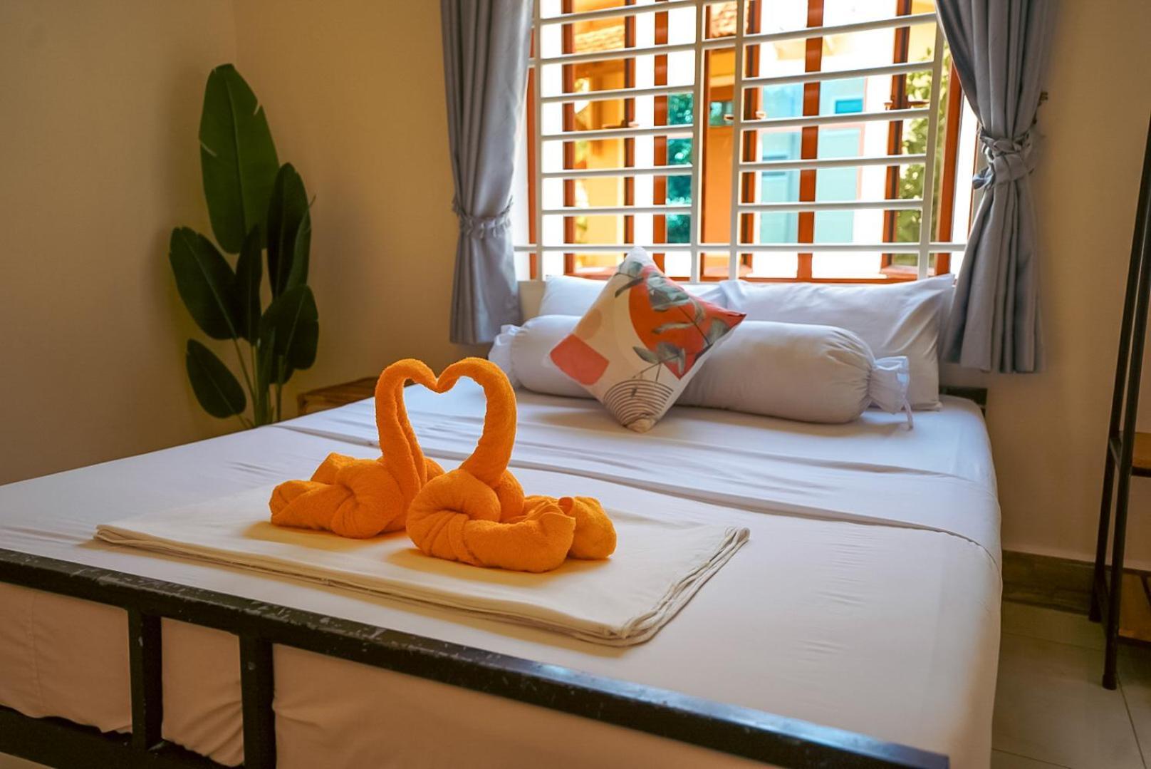 Karma Traders Kampot Hostel Luaran gambar