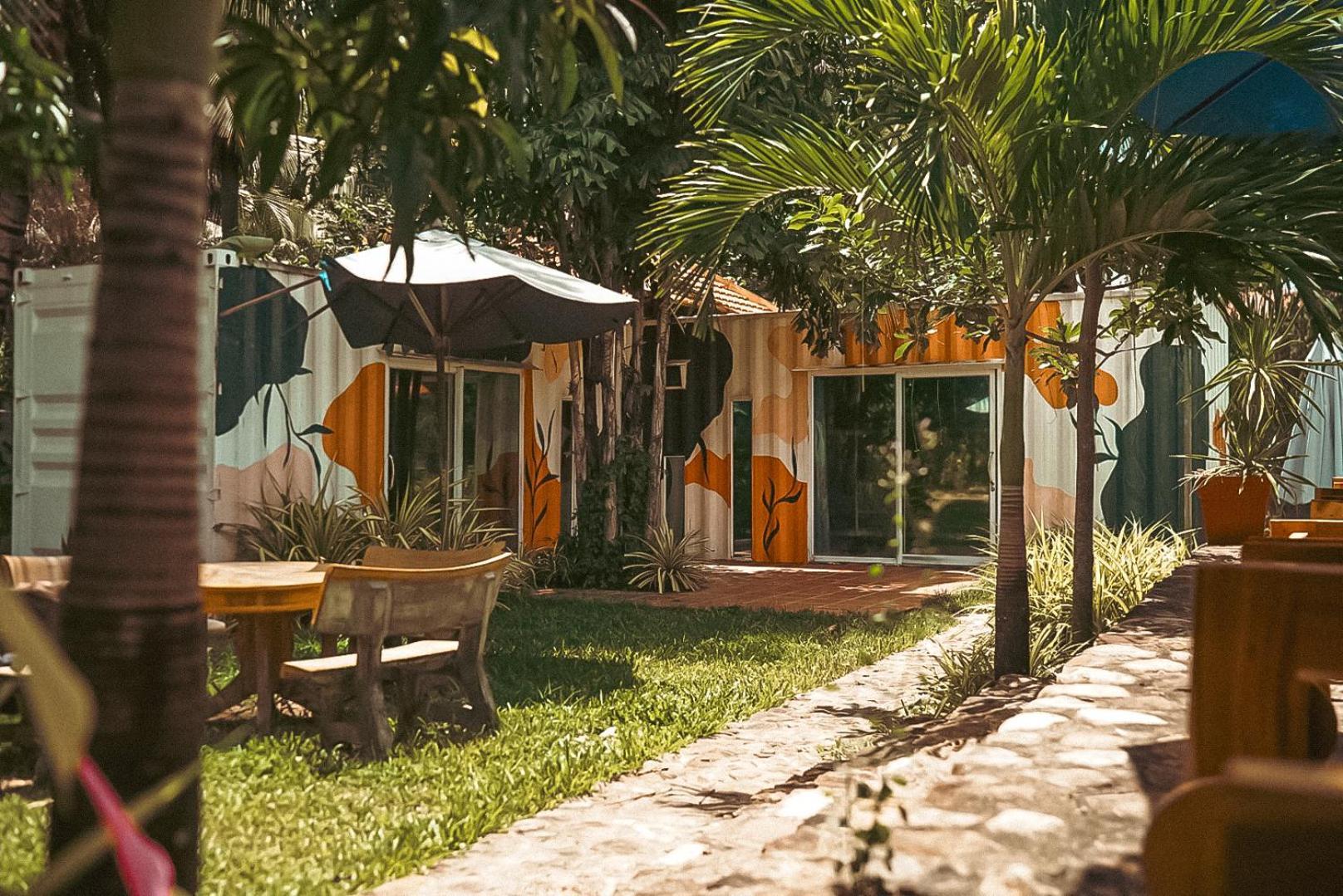 Karma Traders Kampot Hostel Bilik gambar