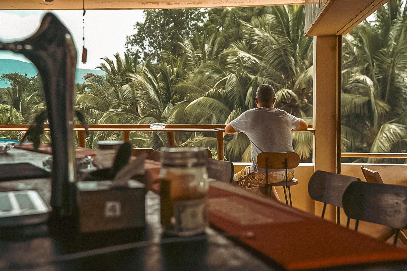Karma Traders Kampot Hostel Luaran gambar