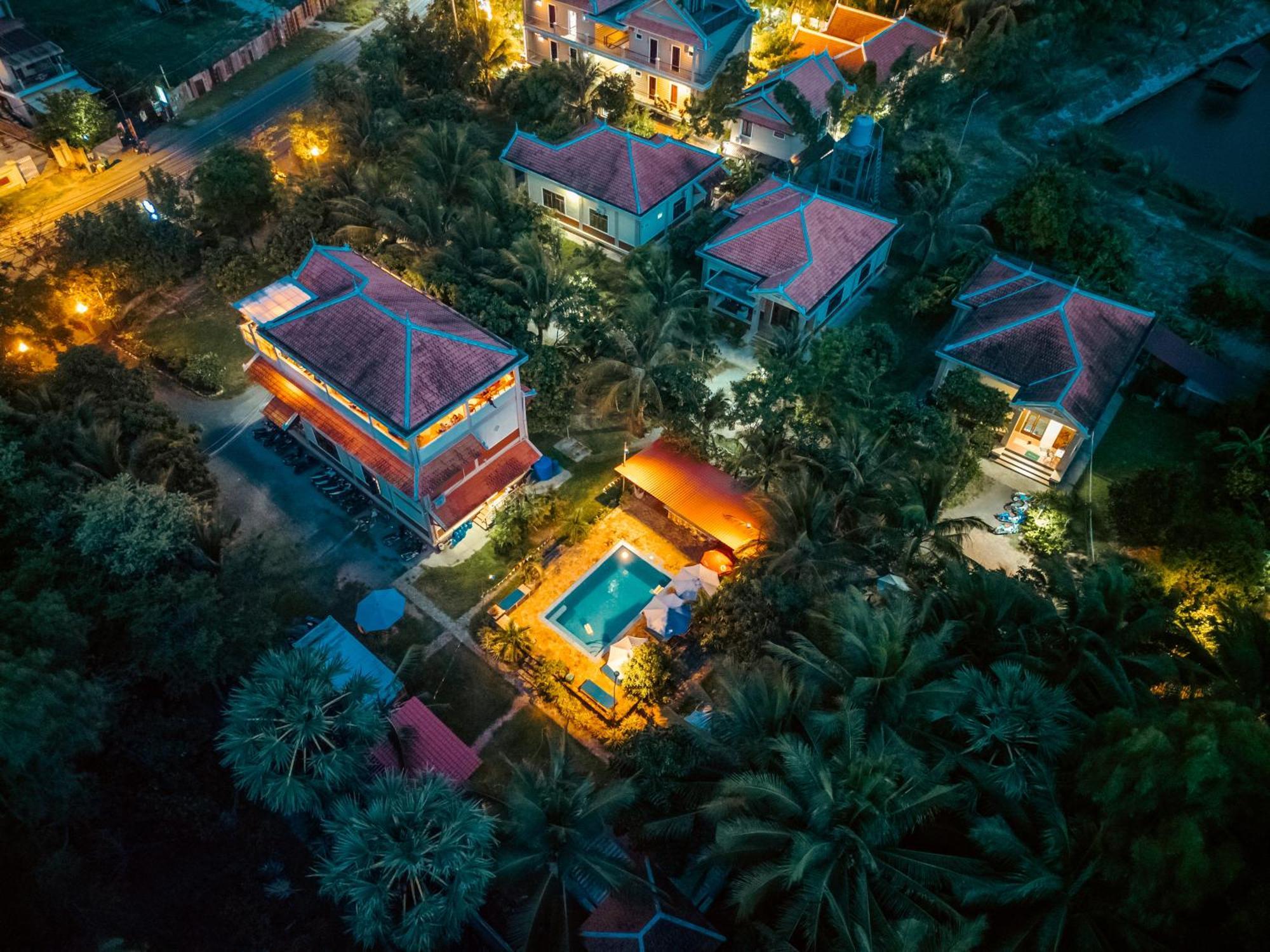 Karma Traders Kampot Hostel Luaran gambar