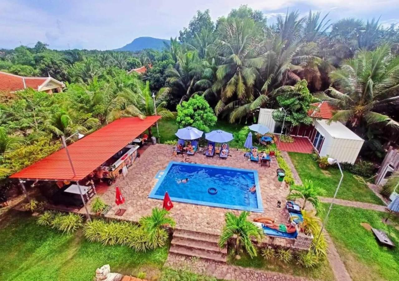 Karma Traders Kampot Hostel Luaran gambar
